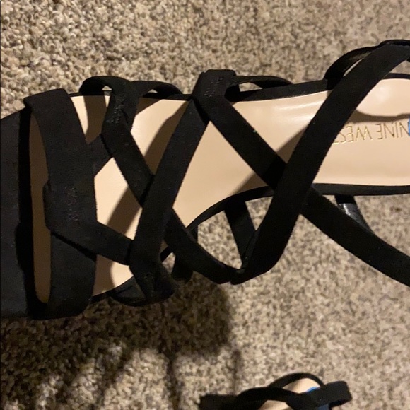 Heels - Picture 3 of 4